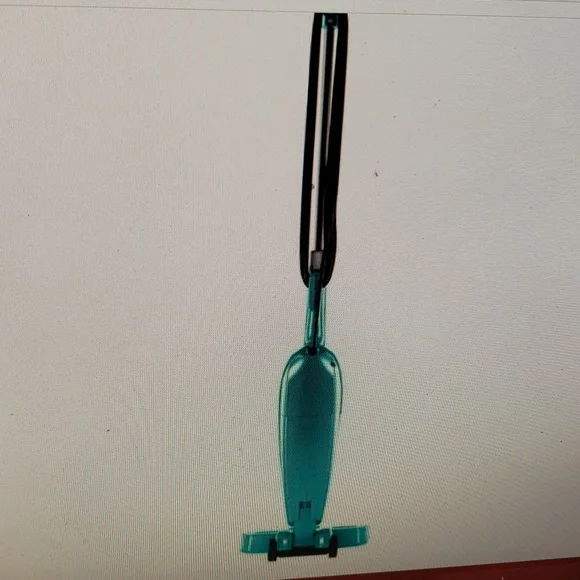 Bissell Turquoise Vacuum Cleaner Feather Weight. NWOT - Picture 6 of 8
